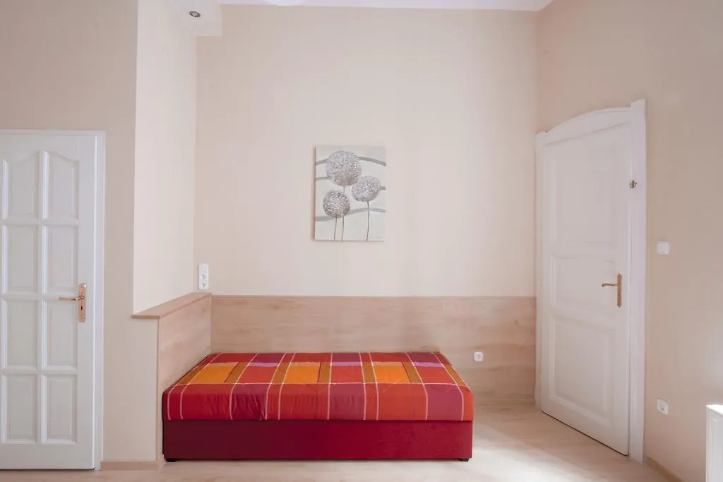 City Centre Apartment With 3 Bathrooms Budapest